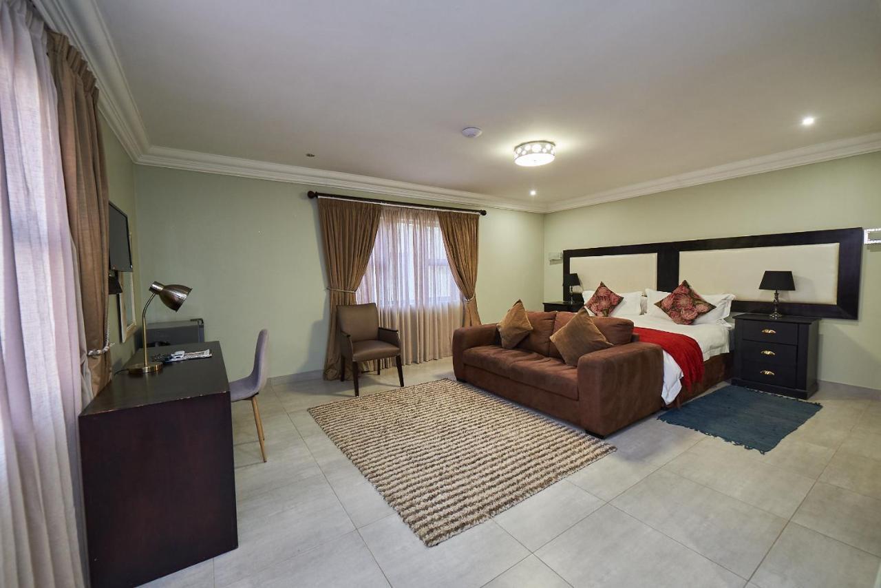 Ebandla Hotel & Conference Centre Ballito Exterior photo
